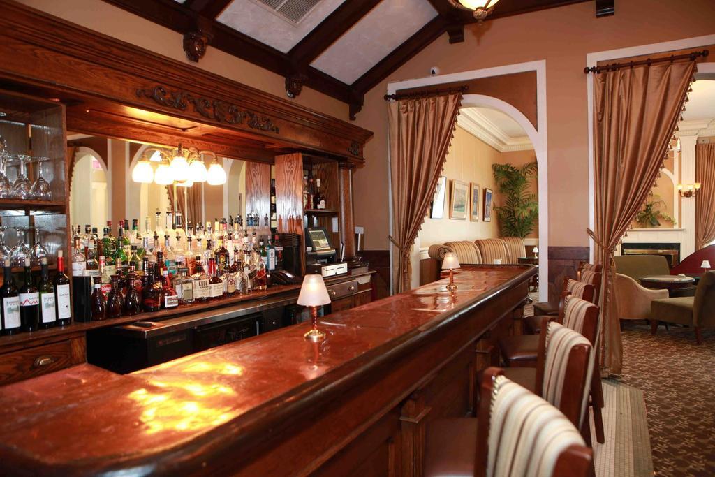 The Stockade Inn Скенектади Экстерьер фото